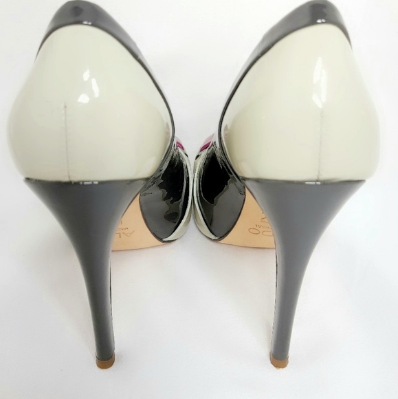 Aldo Patent Leather Heels - Picture 3 of 8
